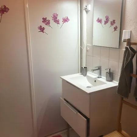 Les Mimosas Vie Imprenable Apartmán *