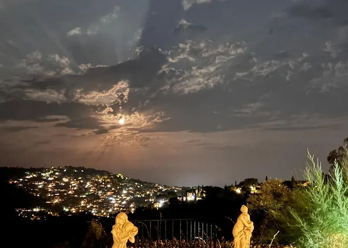 Les Mimosas Amazing View דירה בורם-לה-מימוזה